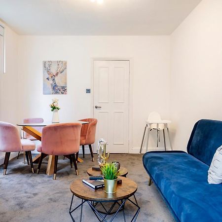 Beautiful Garden Flat Near Chelsea Apartment Лондон Екстериор снимка