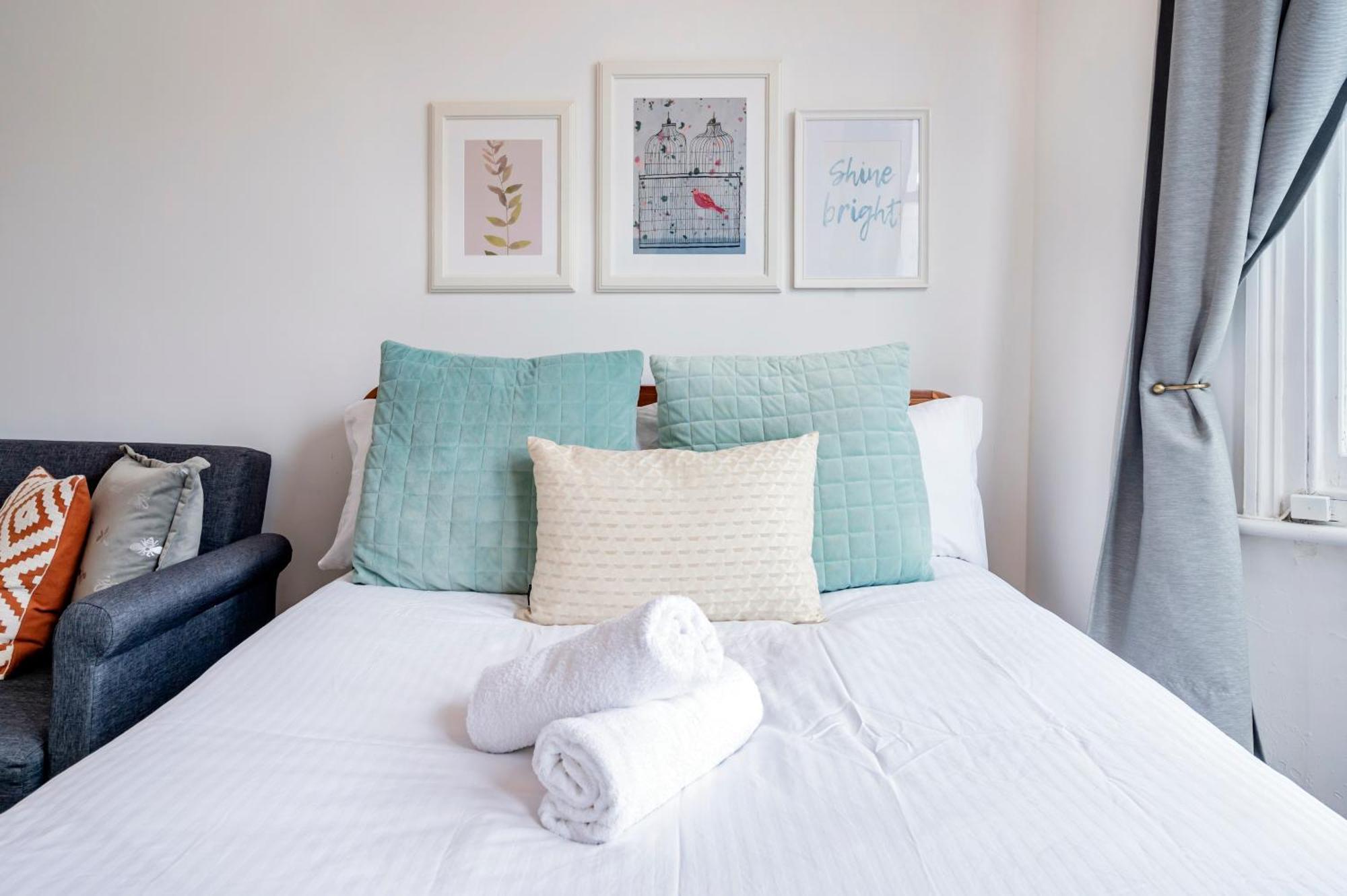 Beautiful Garden Flat Near Chelsea Apartment Лондон Екстериор снимка